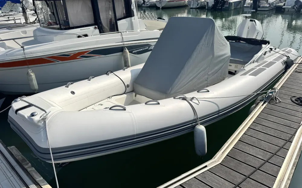 slider 4 Brig Eagle 6.7