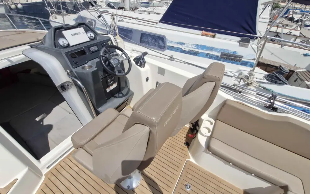 slider 1 Quicksilver Activ 755 Sundeck