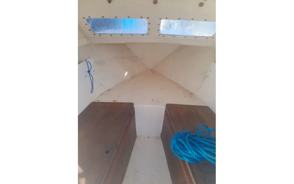 slider 8 B2 Marine Cap Ferret 500 Cabin