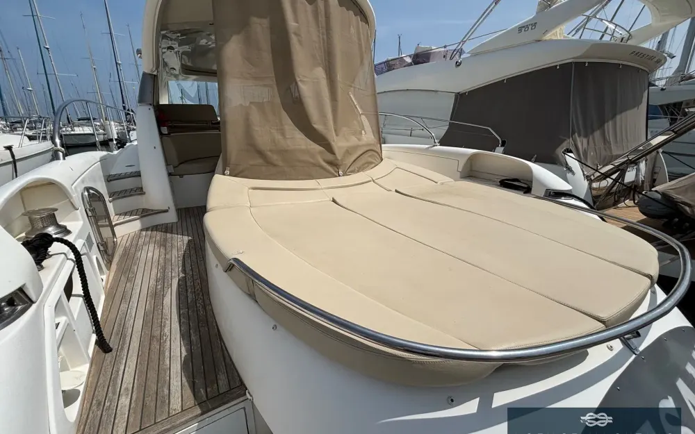 slider 23 Jeanneau Prestige 50 S