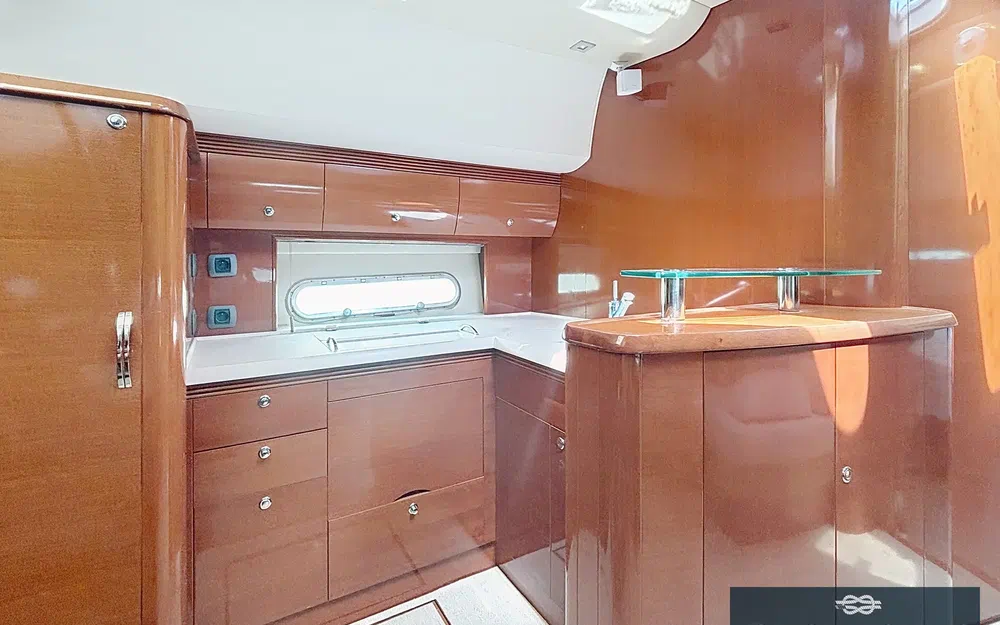 slider 6 Jeanneau Prestige 50