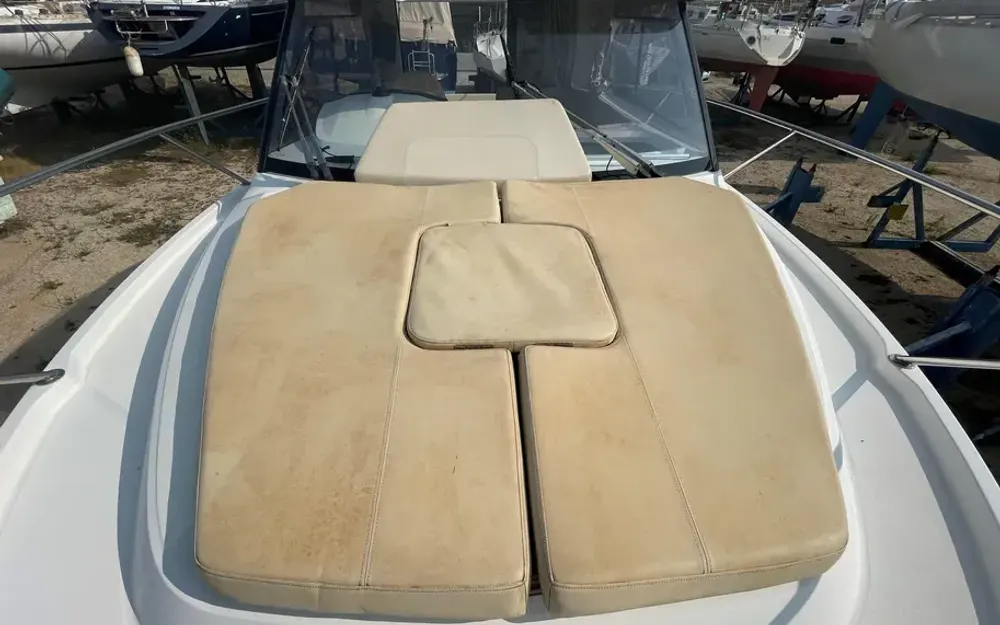 slider 11 Beneteau Antares 880 HB