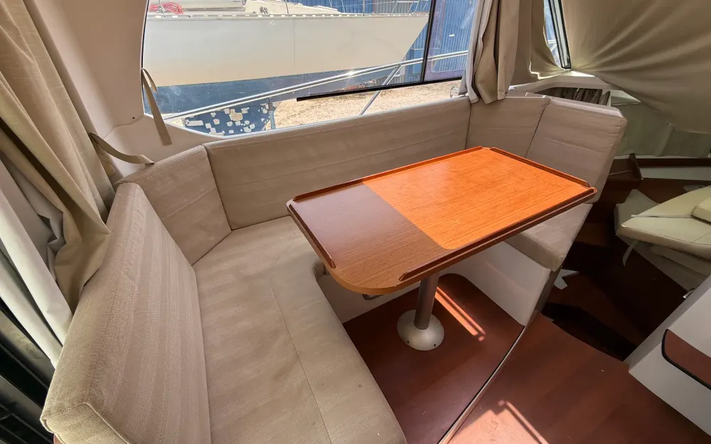 slider 19 Beneteau Antares 880 HB