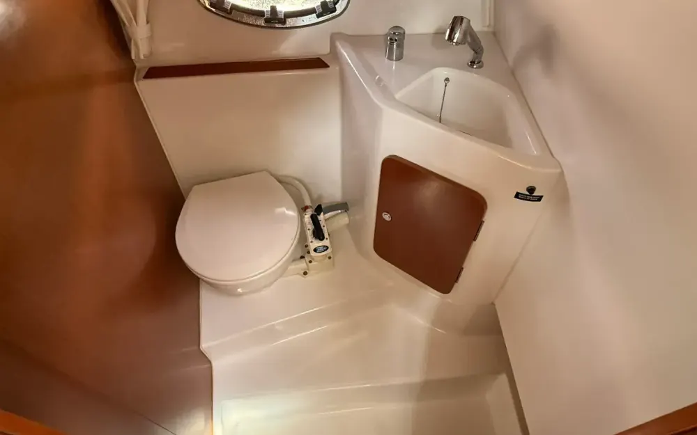 slider 27 Beneteau Antares 880 HB