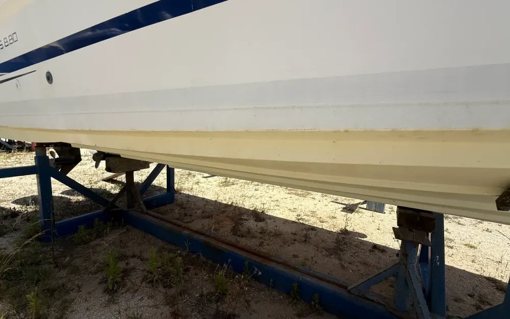 slider 31 Beneteau Antares 880 HB