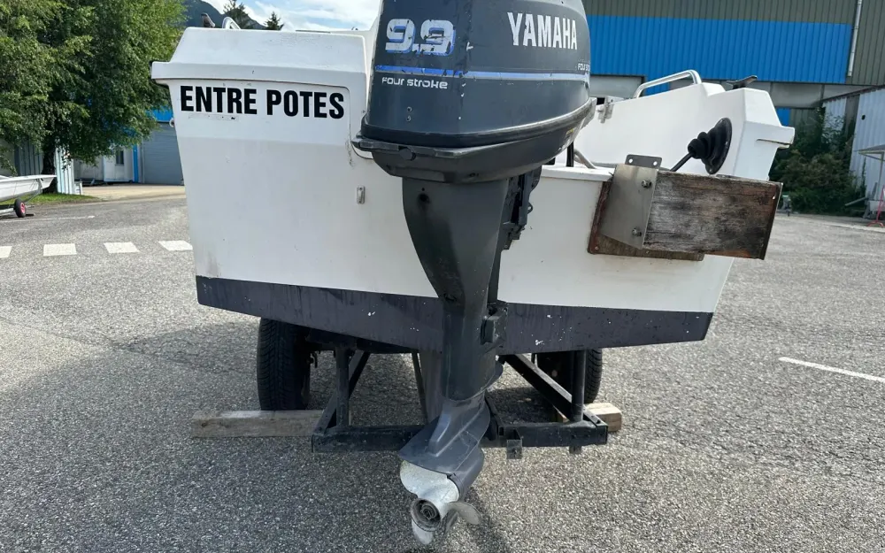 slider 8 Jeanneau Coque cabine