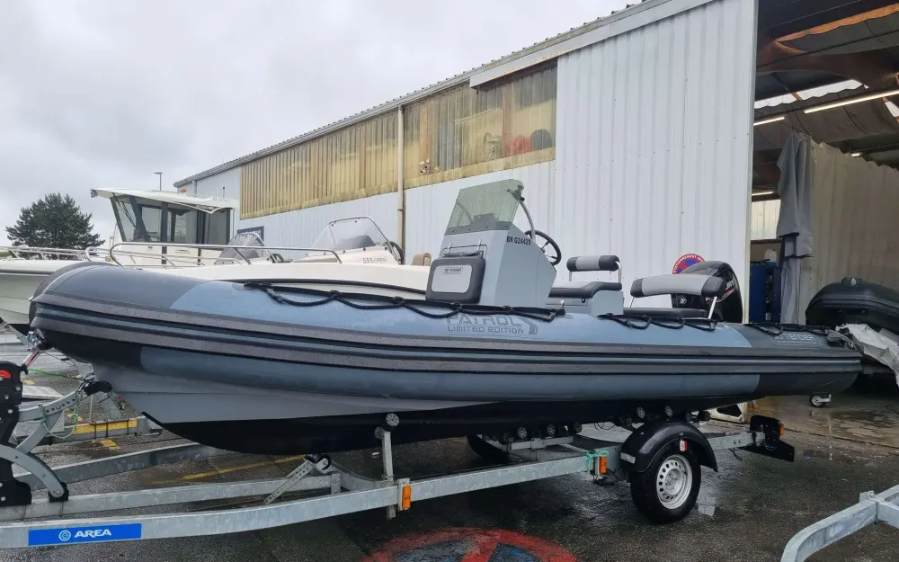 slider 0 3D Tender Patrol 600