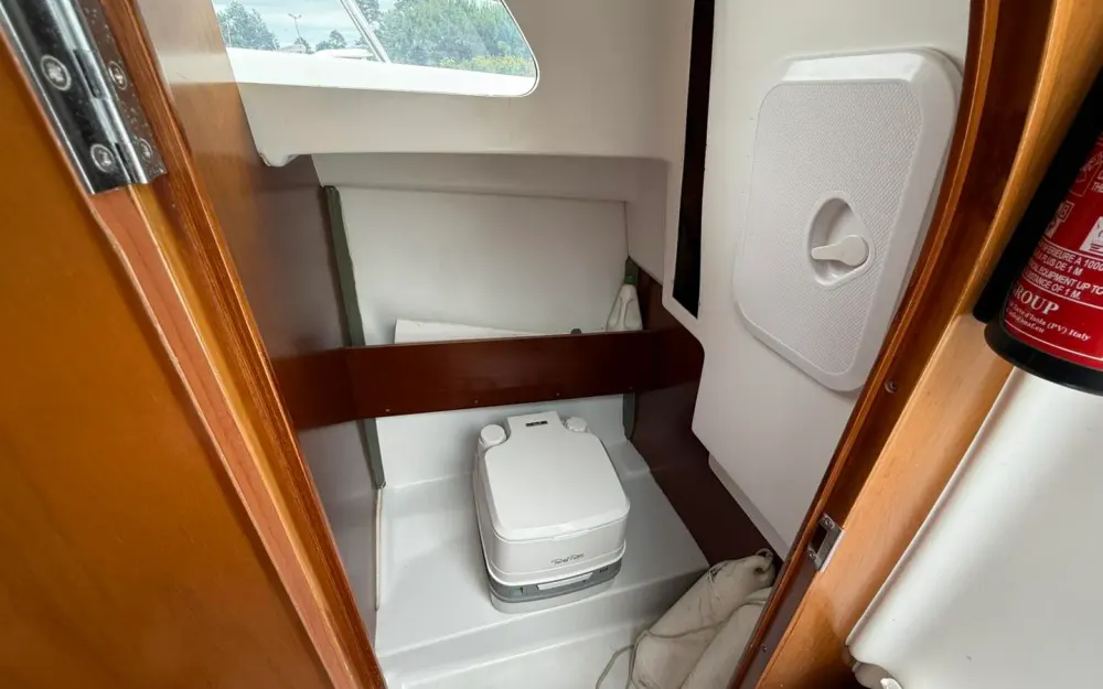 slider 21 Beneteau Flyer 750