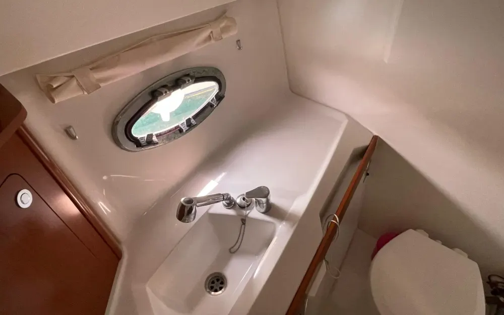 slider 7 Beneteau Antares 30