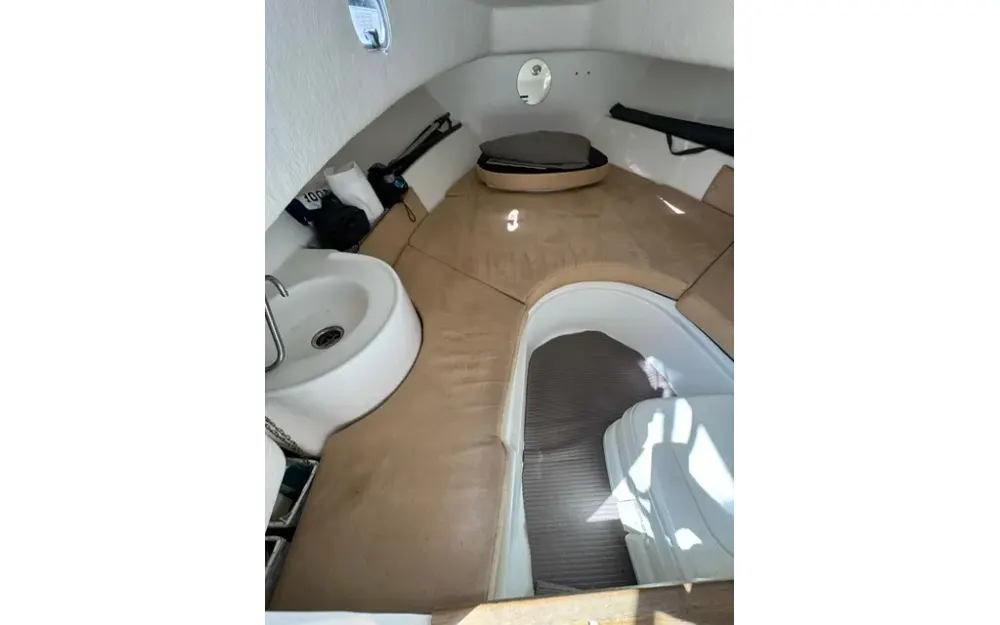 slider 2 B2 Marine Cap Ferret 572 Cruiser
