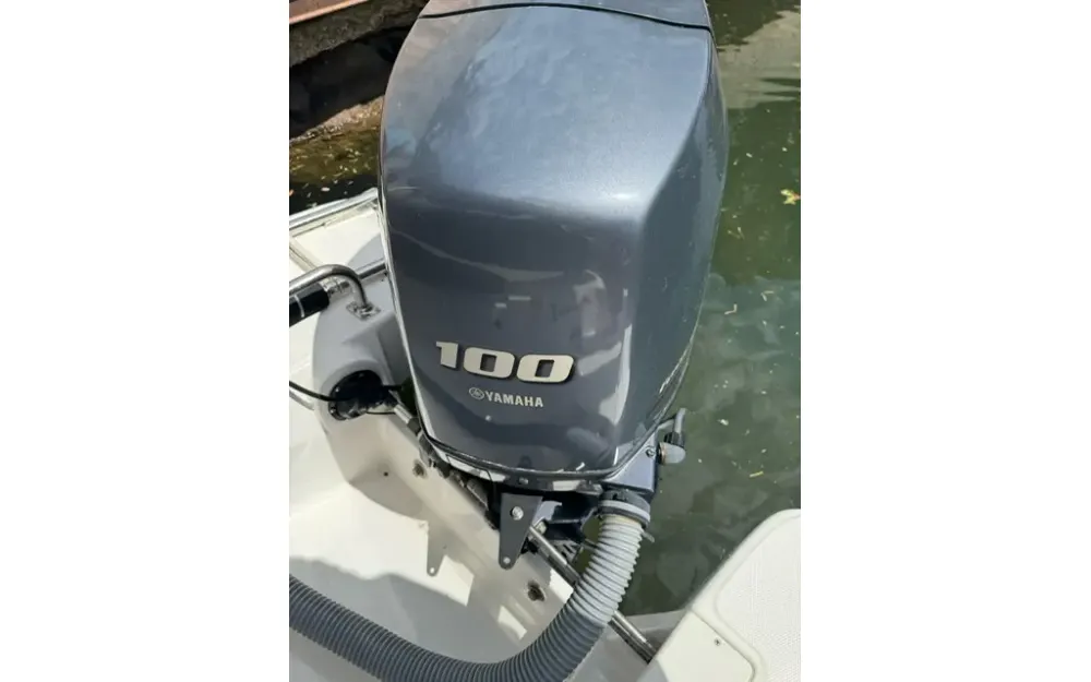 slider 7 B2 Marine Cap Ferret 572 Cruiser