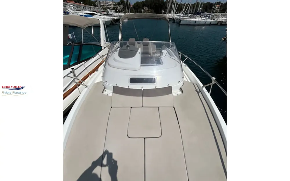 slider 10 Jeanneau Cap Camarat 8.5 WA