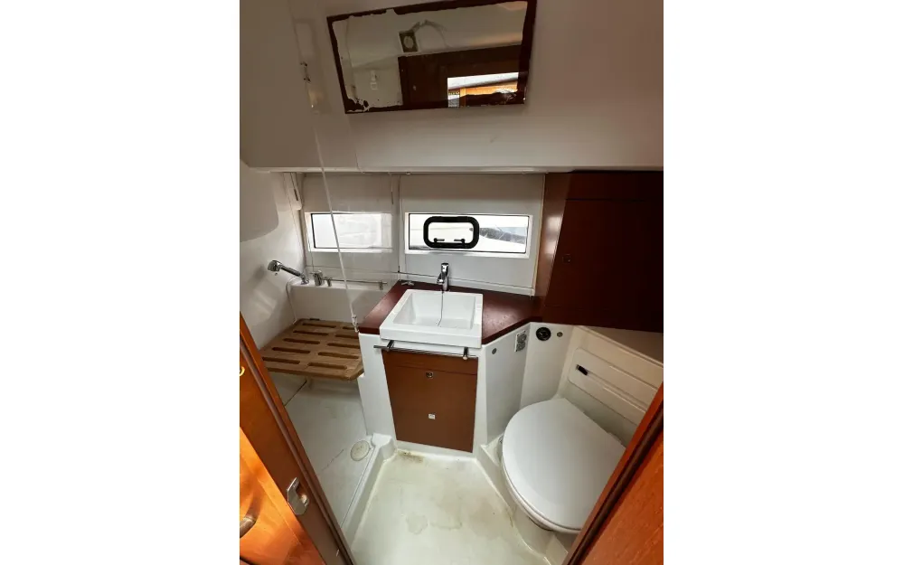 slider 18 Jeanneau NC 11