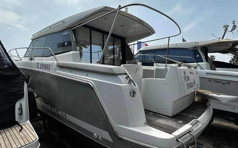 slider 2 Jeanneau NC 11