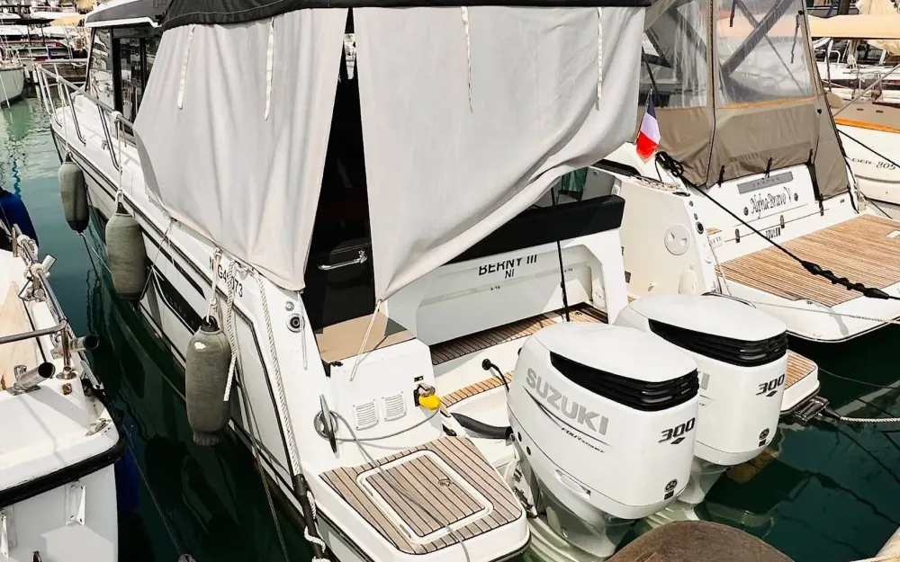 slider 2 Jeanneau Merry Fisher 1095