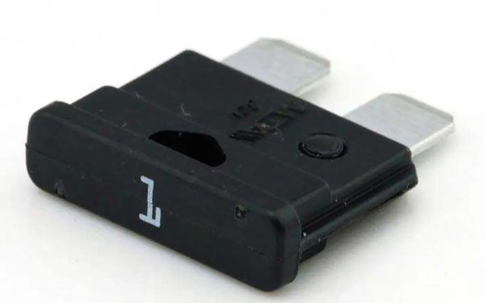 slider 0 Fusible à lame