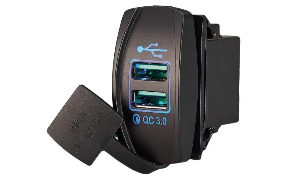 slider 0 Prise USB-A + USB-A Charge Rapide 18W+18W