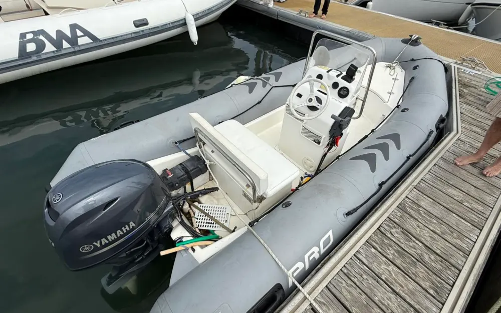 slider 1 Zodiac Pro 9 Man