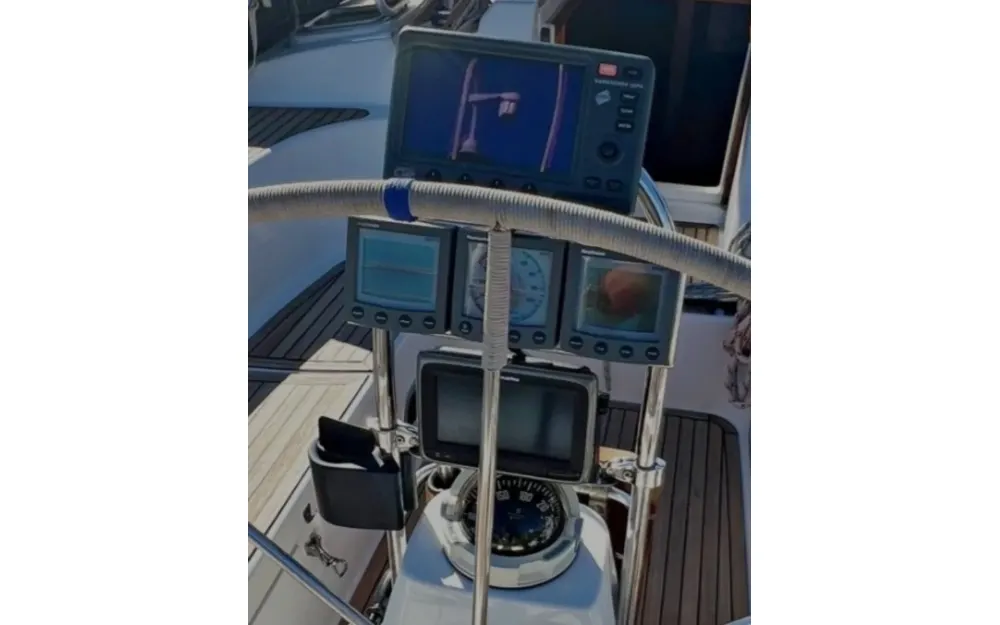 slider 11 Grand Soleil  43