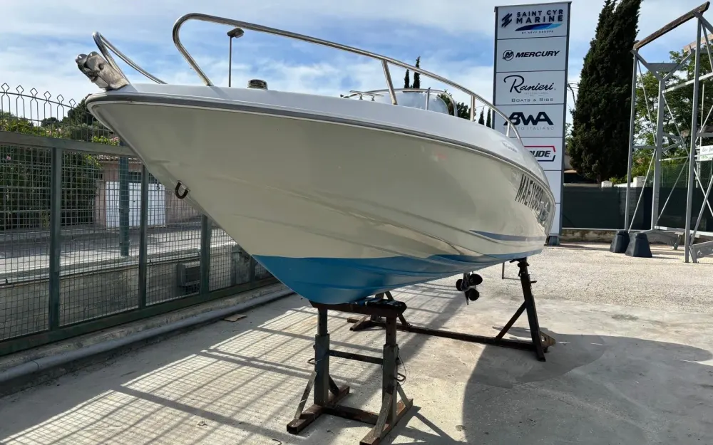 slider 16 Quicksilver  500 Commander