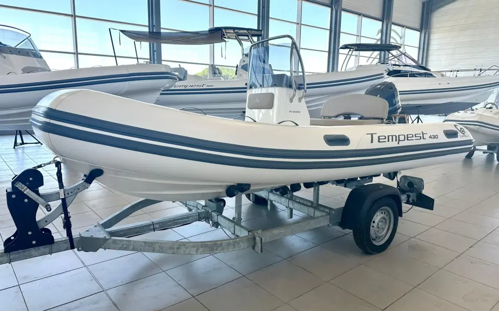 slider 0 Capelli Tempest 430