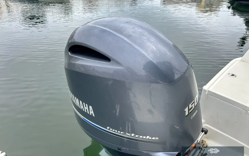 slider 17 Jeanneau Merry Fisher 695