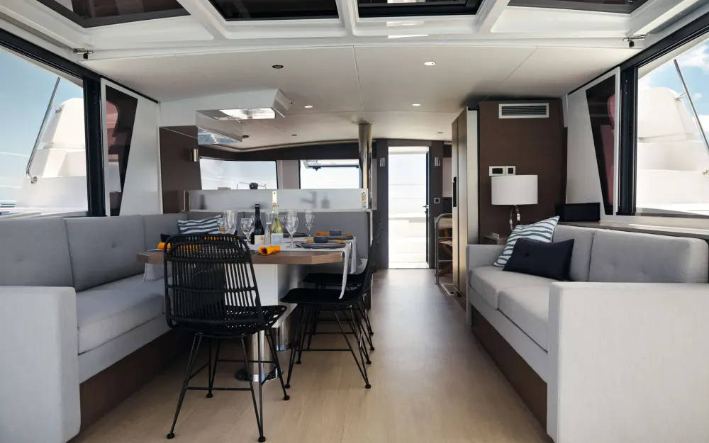slider 4 Bali Catamarans Bali 4.6