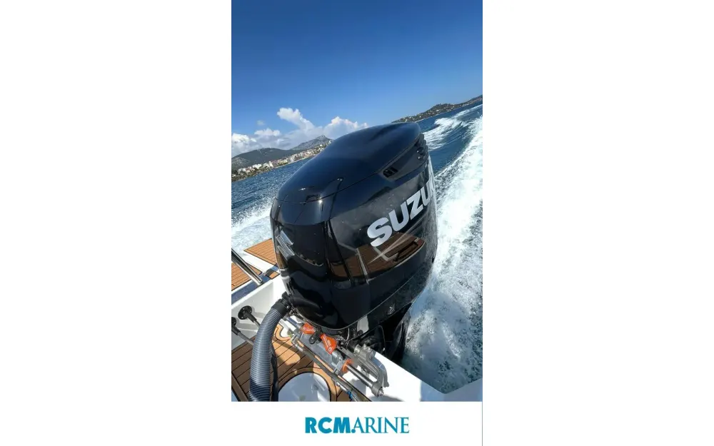slider 4 Beneteau Flyer 7 SUNdeck