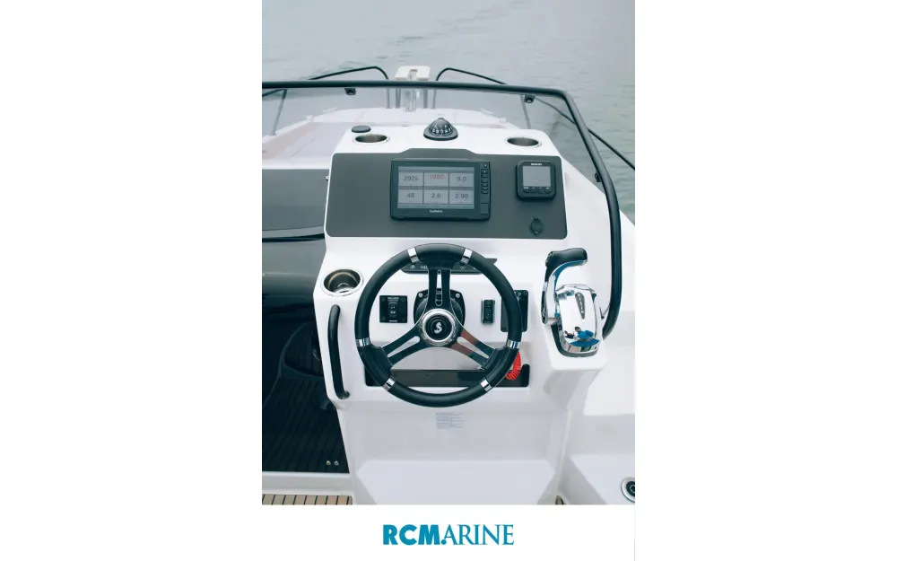 slider 6 Beneteau Flyer 7 SUNdeck