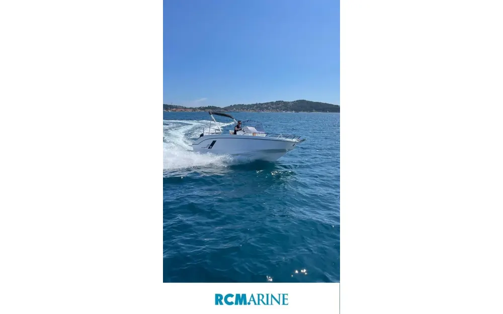 slider 8 Beneteau Flyer 7 SUNdeck