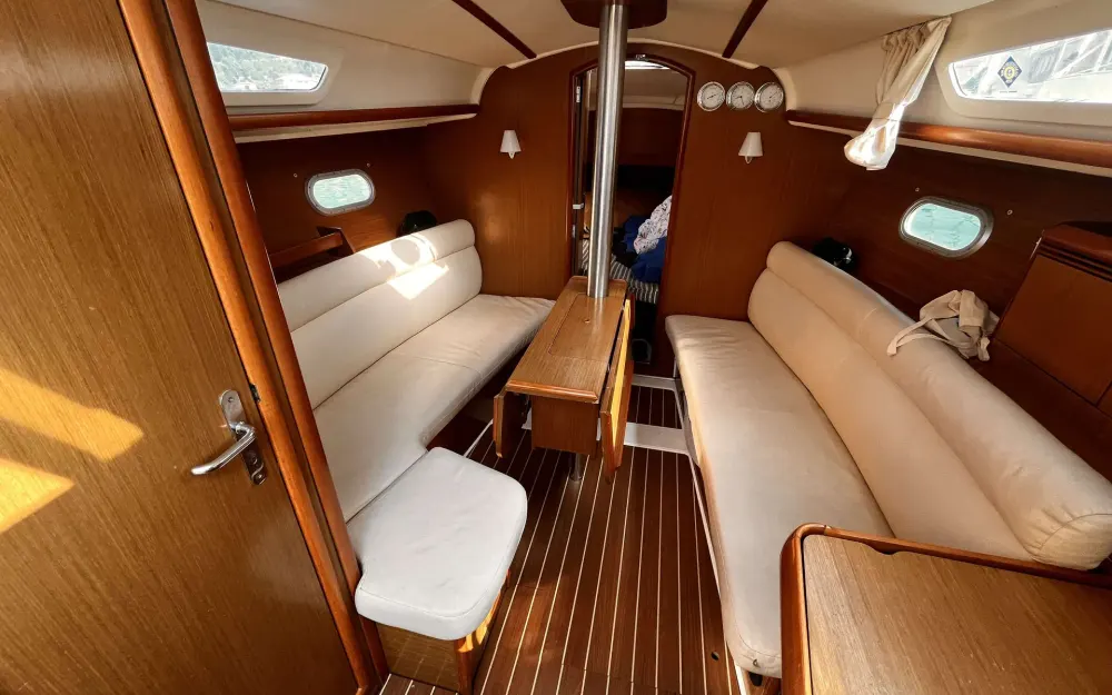 slider 8 Jeanneau Sun Odyssey 32 i