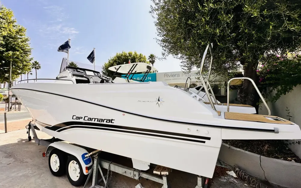 slider 0 Jeanneau Cap Camarat 7.5 CC Serie 3