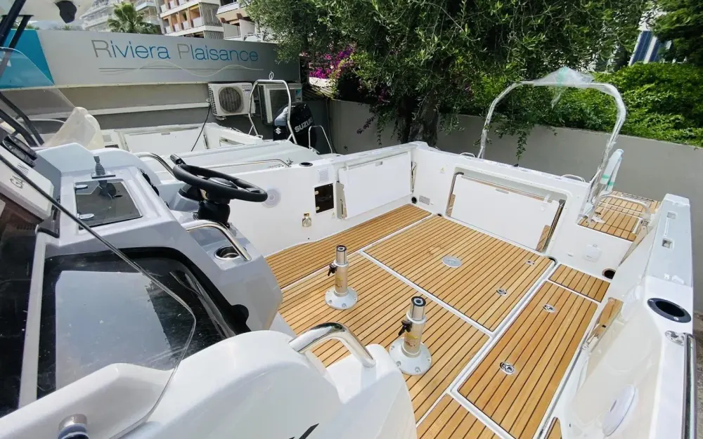slider 3 Jeanneau Cap Camarat 7.5 CC Serie 3