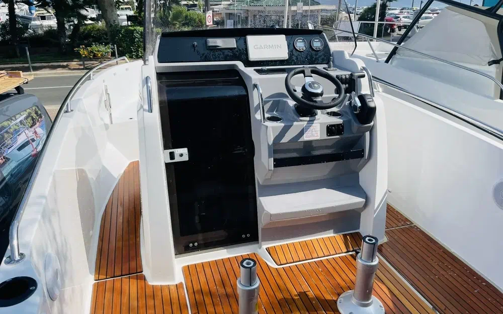 slider 4 Jeanneau Cap Camarat 7.5 CC