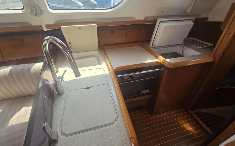 slider 16 Jeanneau Sun Odyssey 40 DS
