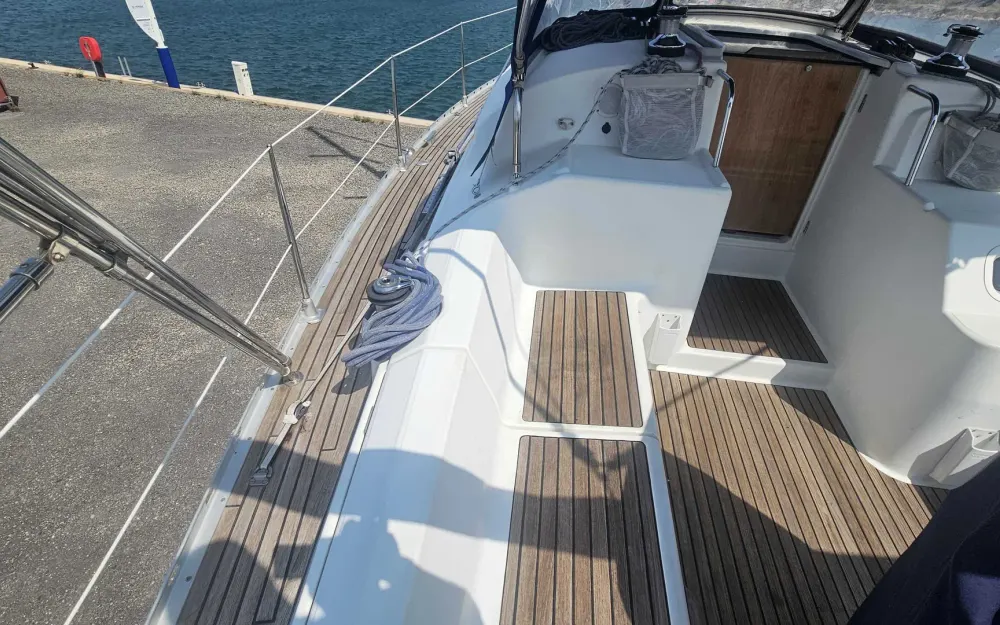 slider 6 Jeanneau Sun Odyssey 40 DS