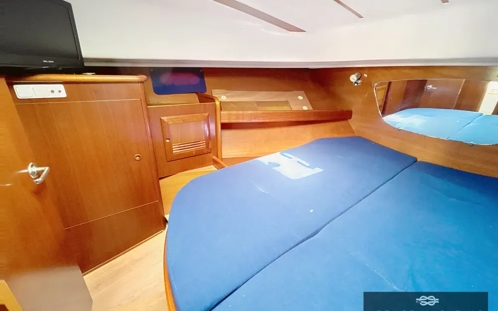 slider 9 Beneteau Antares 10.80