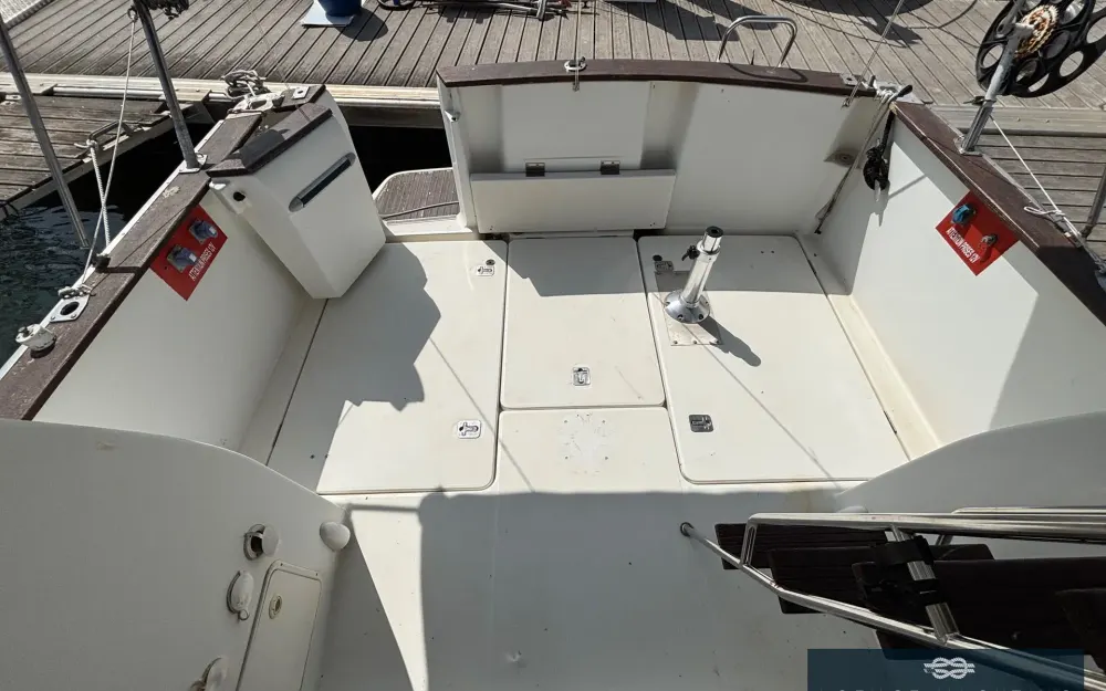 slider 19 Beneteau Antares 10.80