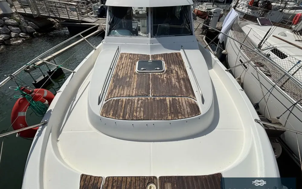 slider 24 Beneteau Antares 10.80