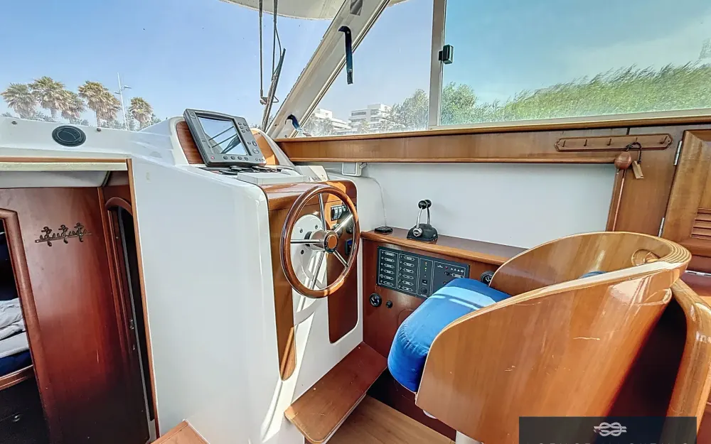 slider 4 Beneteau Antares 10.80