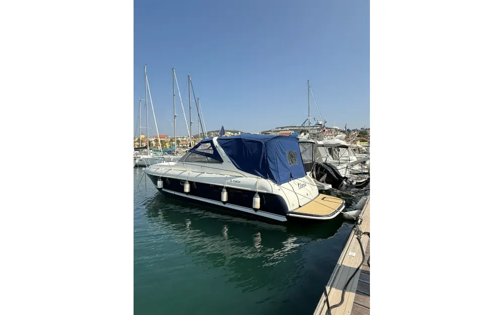 slider 1 Airon Marine  345 - null