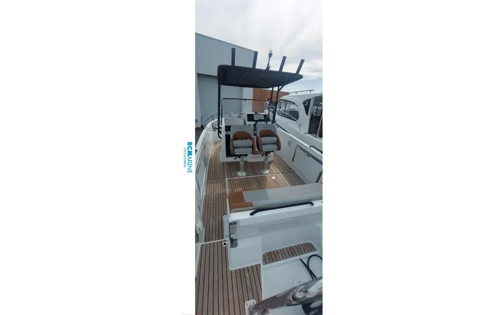 slider 2 Beneteau Flyer 7 SPACEdeck