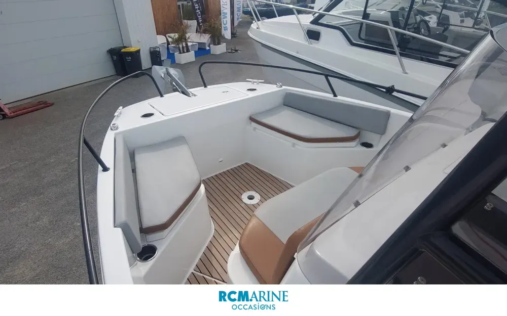slider 3 Beneteau Flyer 7 SPACEdeck