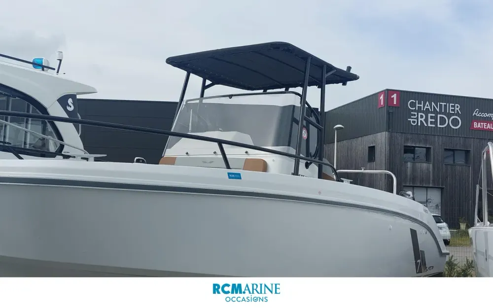 slider 5 Beneteau Flyer 7 SPACEdeck