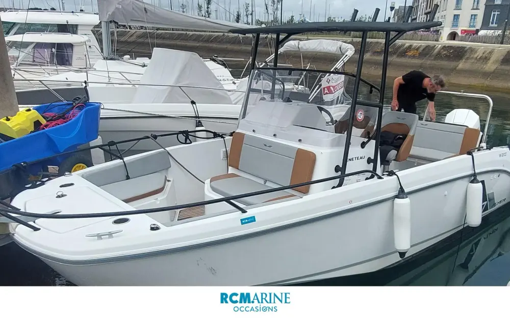 slider 7 Beneteau Flyer 7 SPACEdeck