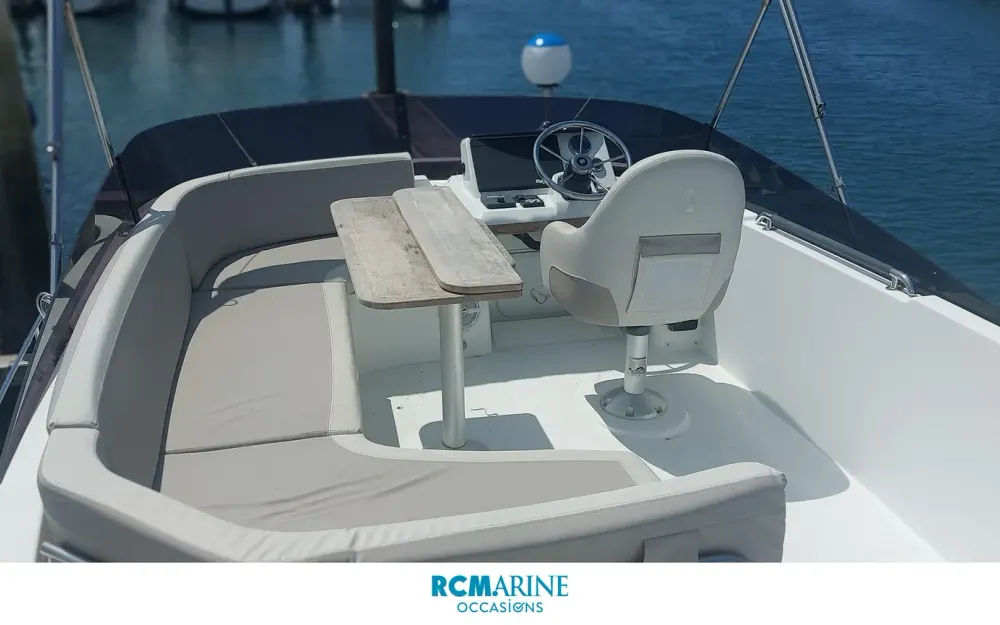 slider 13 Beneteau Swift Trawler 35