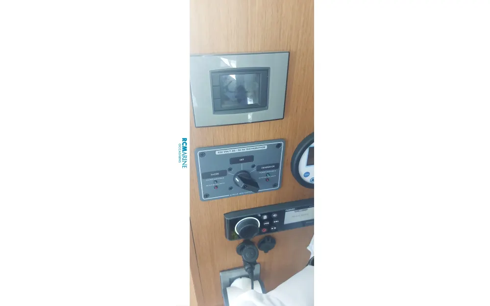 slider 21 Beneteau Swift Trawler 35