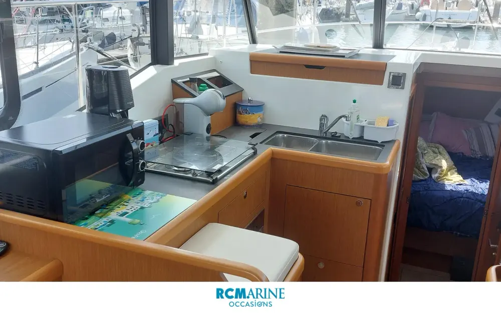 slider 3 Beneteau Swift Trawler 35