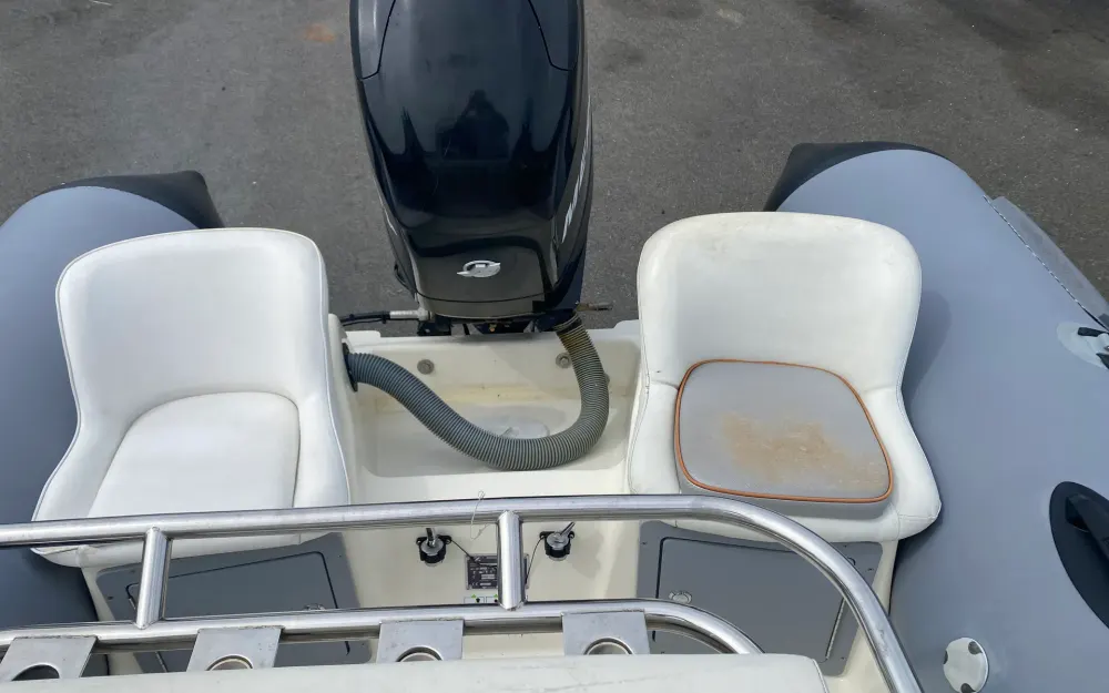 slider 6 Zodiac Pro Open 550 Neo