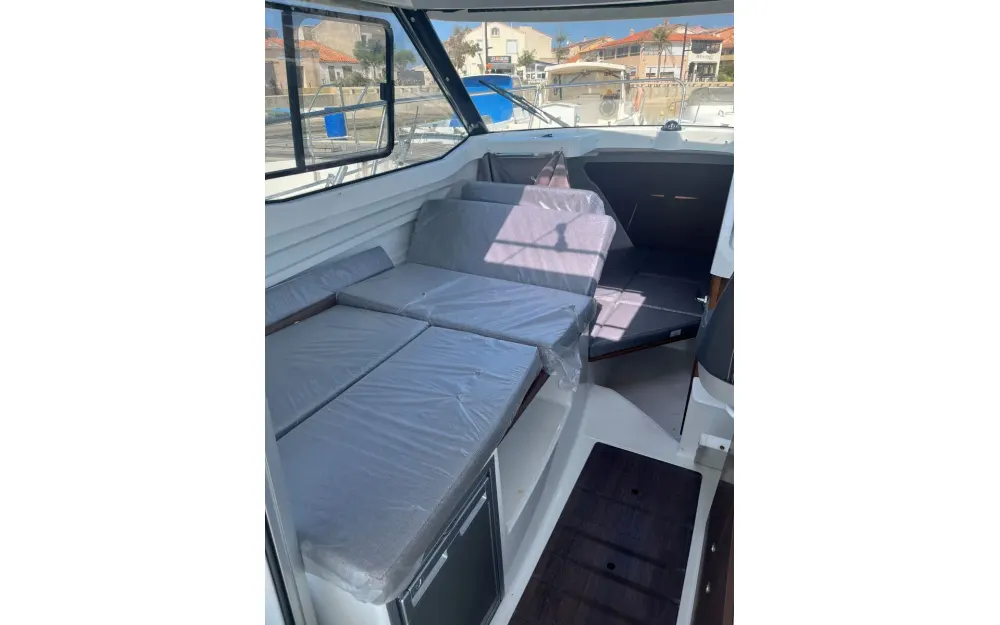 slider 2 Jeanneau MERRY FISHER 695 CR